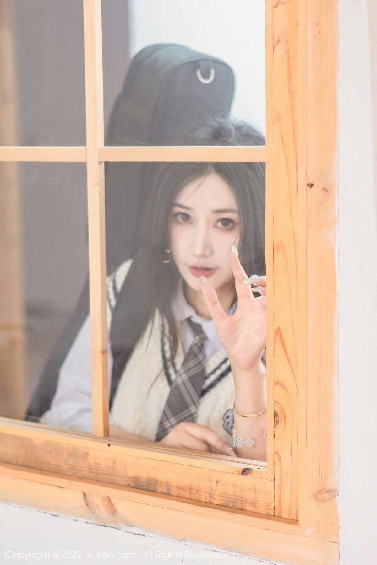 [XiuRen秀人网] 2022.12.08 No.5970 laura阿姣 学妹制服 性感写真 [99+1P]