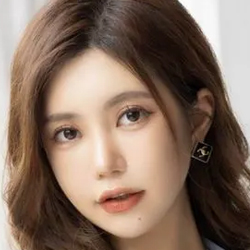 绮里嘉